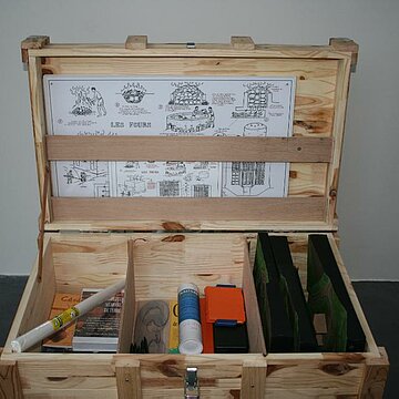 malle 031.jpg Malle pédagogique "Le musée en boîte"
