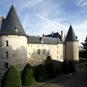 Château de Villeneuve Lembron